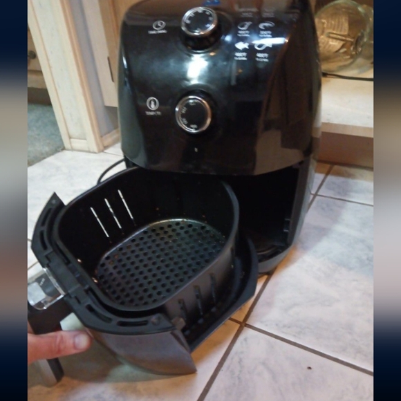 Toastmaster air fryer toaster - Picture 2 of 2
